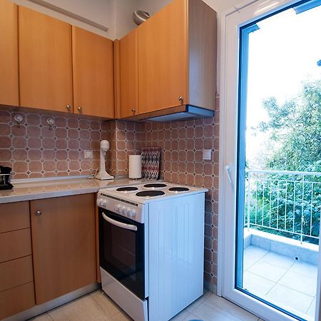 Smart Living Flat, Melenikou Apartment Солун Екстериор снимка