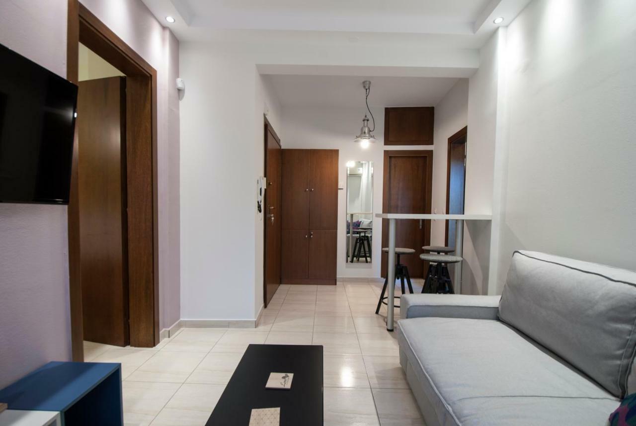 Smart Living Flat, Melenikou Apartment Солун Екстериор снимка